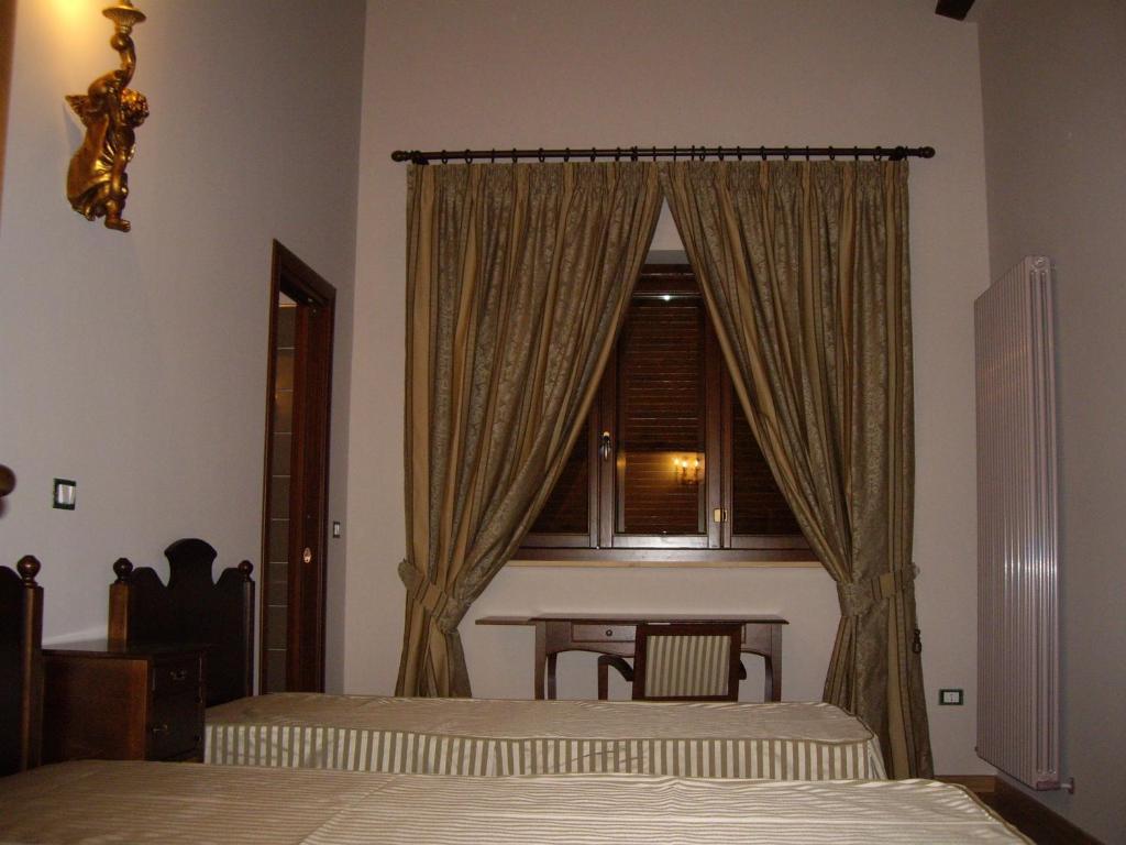 Agriturismo Il Borgo Degli Ulivi Roseto degli Abruzzi Szoba fotó